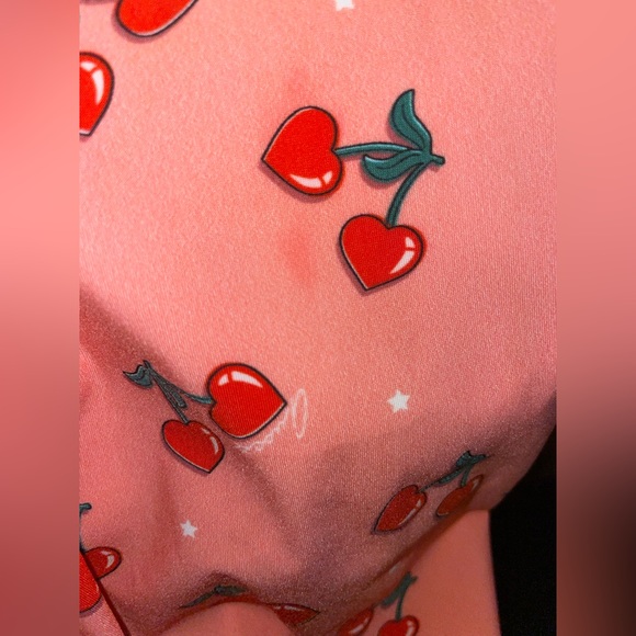 GUCCI GIRLS PINK/RED CHERRIES SWIMSUIT/BATHING SUIT SIZE 10 NEW W/SMALL STAIN - Picture 7 of 9